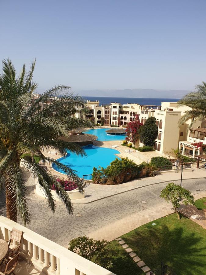 Gorgeous Pool View Apartment - Tala Bay Resort, Akaba Exteriér fotografie